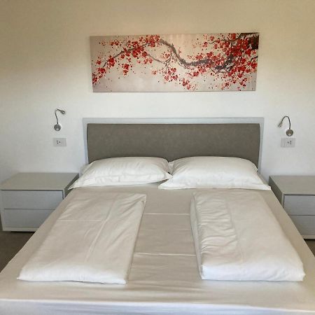 Civico 93 Apartment Малчезине Екстериор снимка